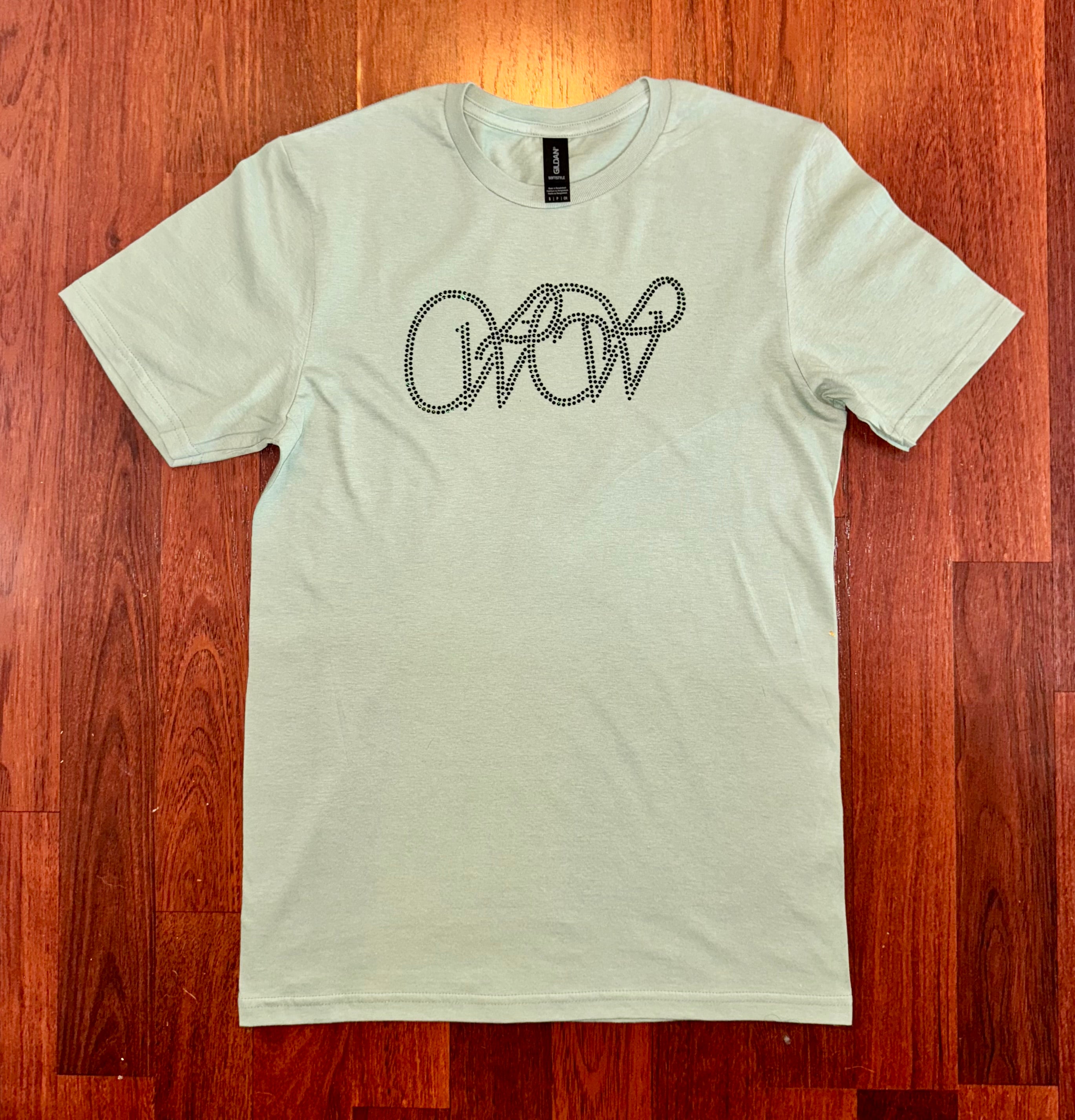 Sage Green short sleeve - Signature WOW logo - Emerald Crystal